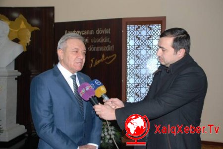 GDU-nun rektoru ifşa olundu-Son model “Lexus”, bahalı “Vertu”