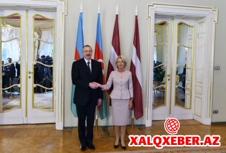 Prezident İlham Əliyev Latviya Seyminin sədri ilə görüşüb - FOTOLAR