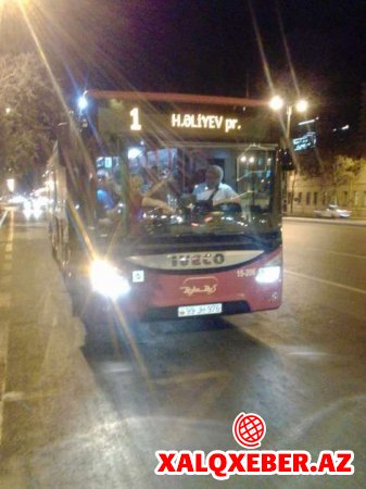 “Baku Bus”-ın 1 saylı avtobusundan şikayət - sərnişinlər evlərinə gedib çıxa bilmir