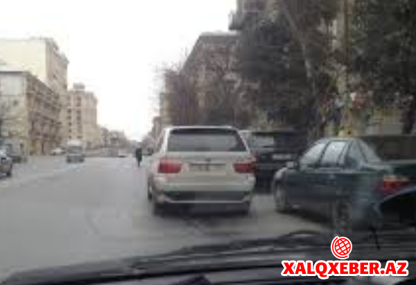 Sürücü 20 manatlıq qayda pozur, yol polisi 40 manat yazır – Şikayət