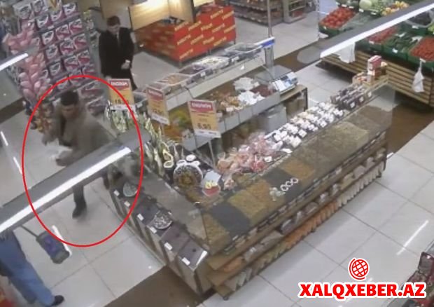 “RAHAT” marketdən oğurluq: Oğru cinayət başında yaxalandı - VİDEO