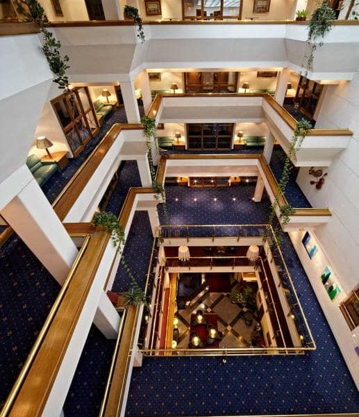 Kəmaləddin Heydərovun Riqadakı beşulduzlu hoteli (FOTO)