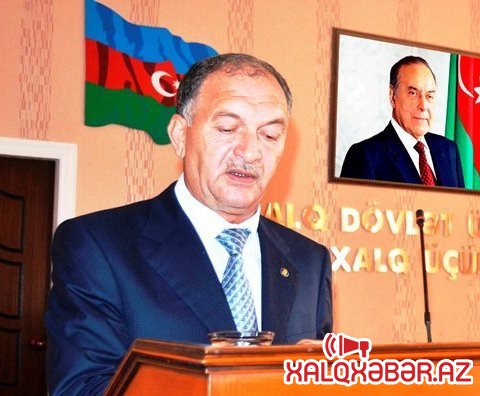 Yevlaxın icra başçısından iki deputata biabırçı hörmətsizlik - Foto/Fakt