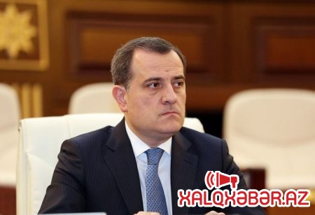 “Azərbaycan təhsil sistemi repetitorlara xidmət edir” - Ekspert nazirə etiraz etdi