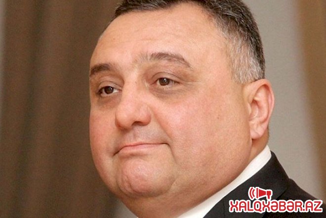 Eldar Mahmudovun gəlinindən şok iddia - Pul tələb edir