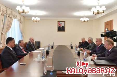 Ramiz Mehdiyev Belarusun dövlət katibi ilə görüşdü