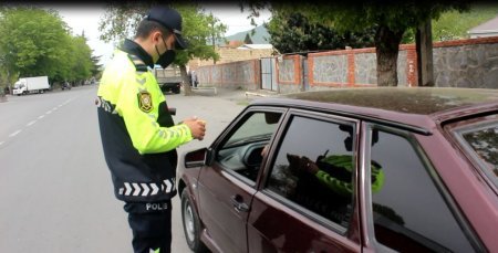 Qaxda yol polisi reyd keçirib, 20 sürücü barədə protokol tərtib olunub