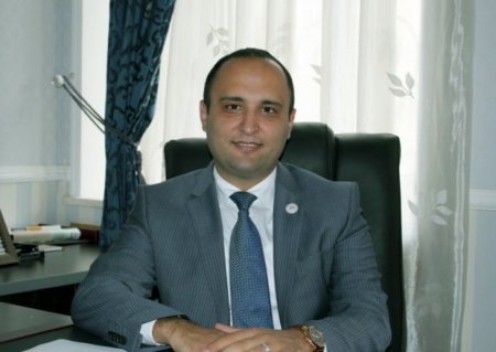 Beyləqan sakinləri deputatı rayondan qovdu - QALMAQAL