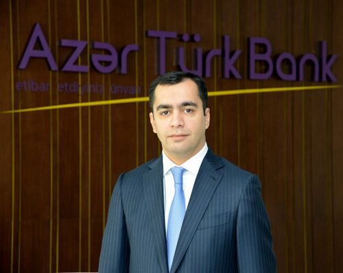 Azər-Türk Bankda nə baş verib? – Bankdan qovulan Fərhad Adıgözəlov kimdir?