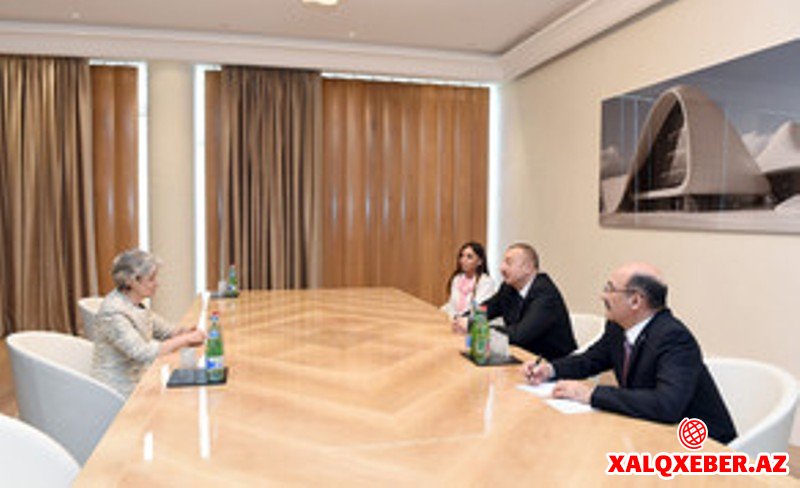 Prezident İlham Əliyev UNESCO-nun baş direktoru ilə görüşüb