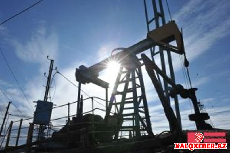 Azərbaycan neft hasilatını 9,5% azaldıb