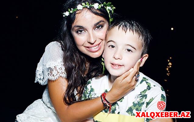 Leyla Əliyeva oğlu ilə “Qara brilliant kralı”nın yubileyində - Fotolar