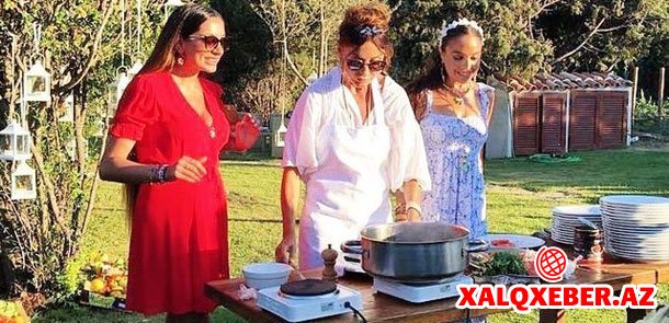 Mehriban Əliyeva qızları ilə birgə yemək bişirdi (FOTO)
