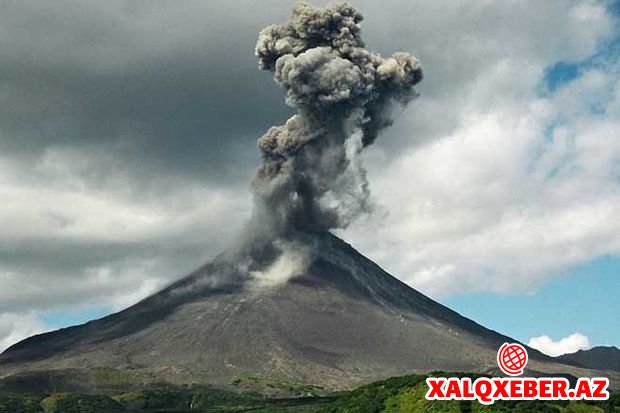 Balidə güclü vulkan: 130 min insan təxliyyə edilir