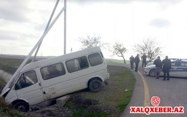 Göyçayda mikroavtobus aşdı - 6 nəfər yaralandı