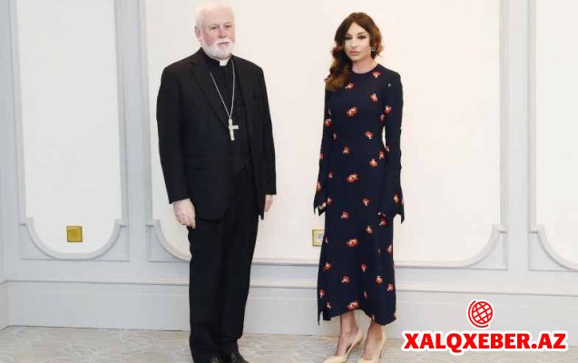 Mehriban Əliyeva Vatikan nümayəndə heyəti ilə görüşüb - Fotolar