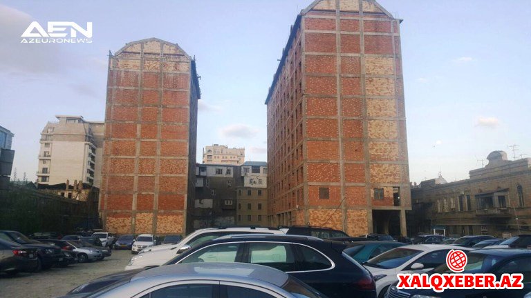 Nəsimi RİH “Torqovı”da bahalı küçəni satıb – Müəmma/Fotolar