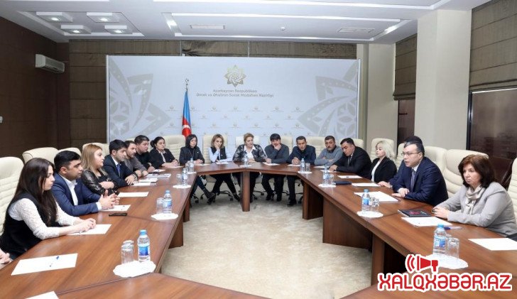 Sahil Babayev Xocalı soyqırımı zamanı hər iki valideynini itirmiş şəxslərlə görüşüb- FOTOLAR