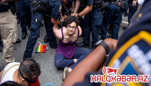 Bakı polisi geylərin ovuna başladı: Görüş yerinə çağırıb qandallayırlar