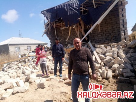 “İlqar Süleymanov aldığı rüşvəti Adil Vəliyevdən gizlədib, o da gəlib evi sökdürüb” - Sabunçuda ÖZBAŞINALIQ TÜĞYAN EDİR