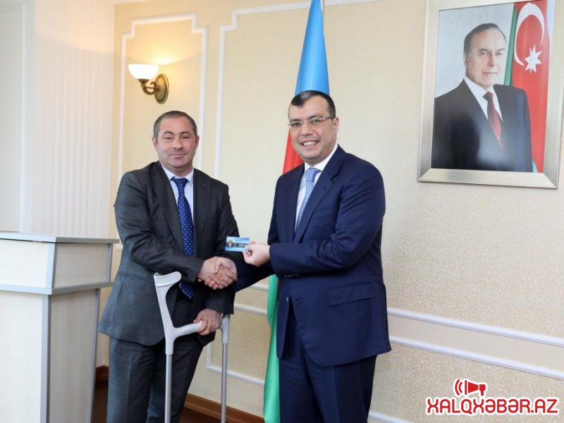 Sahil Babayev İctimai Şuranın üzvləri ilə görüşüb Sahil Babayev İctimai Şuranın üzvləri ilə görüşüb