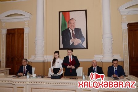 Paytaxt məktəbliləri arasında “Heydər Əliyev və Azərbaycan tarixi” mövzusunda elmi-praktik konfrans keçirilmişdir