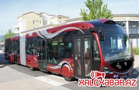 “Baku Bus” avtobusunun kondisionerinin işlətməsini tələb etdi, sürücünü döydü