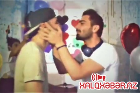 Bakıda iki oğlanın nişanı oldu - Üzük taxıb öpüşdülər (VİDEO)