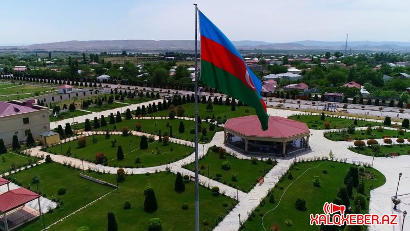 Evdə qalaq , bostan əkək , ekoloji təmiz məhsul  yetişdirək