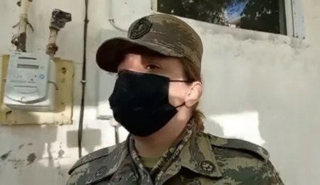 İcraçılar Hərbiçi ailəsini EVDƏN ÇIXARIRLAR - "CANIMIZDAN BEZMİŞİK, BUDUR HƏRBÇİYƏ VERİLƏN QİYMƏT?"