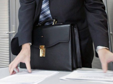 Biznesmen məmurların illərdir yubatdığı saziş - NƏ BAŞ VERİR?