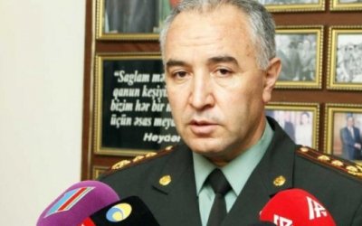 Prezident Rafiq Ramazanova “general-mayor” ali hərbi rütbəsi verib