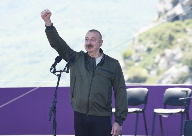 Prezident Azərbaycan xalqını təbrik etdi