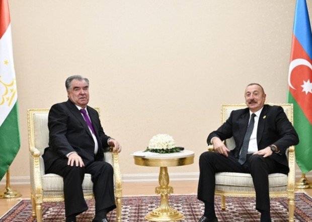 İlham Əliyev Tacikistan Prezidenti ilə görüşüb