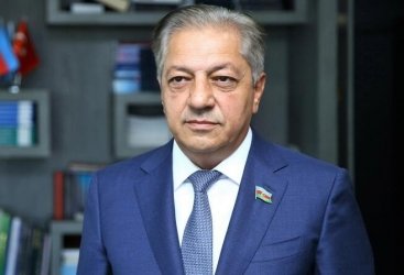Siyasət, cinayət və komediya bir arada