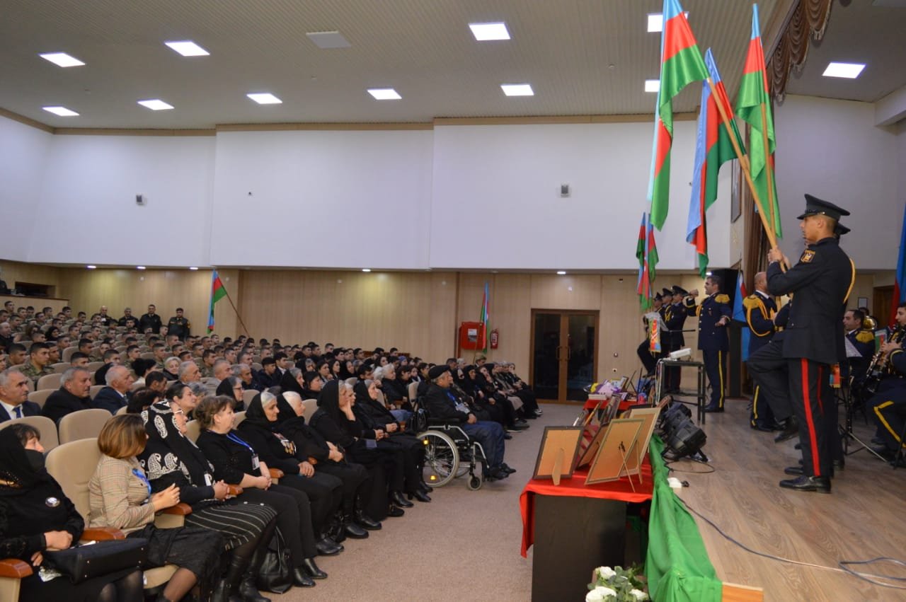 C.Naxçıvanski adına hərbi liseydə “Qax Şəhidləri” kitabının təqdimatı oldu – FOTO