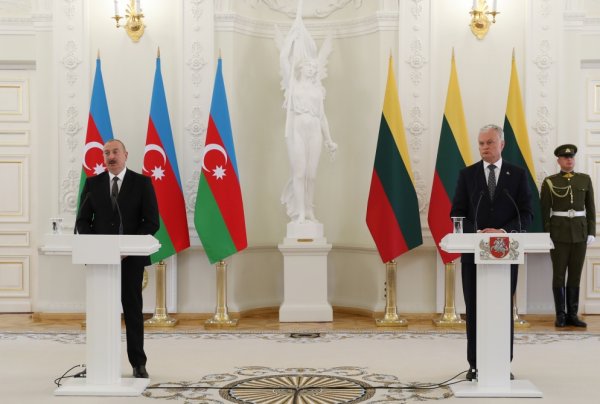 Litva ilə Azərbaycan arasında əlaqələr genişlənir