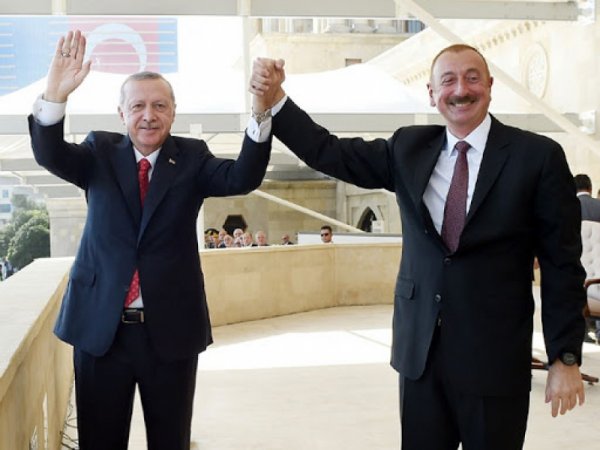 Tarixi Zəfərimiz gələcəyimizə işıq saçır və bütün Türk dünyasına sirayət edir