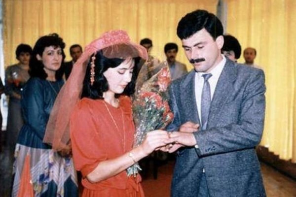 Sonsuz eşqlə hüznün vəhdəti - 30 İyun Milli Sevgililər Günüdür + FOTO
