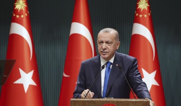 Ərdoğan: “Çətin sınaqlarla qarşı-qarşıyayıq”