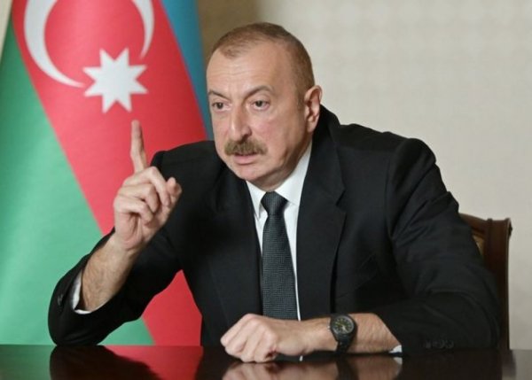 Kiminsə polisə ləkə vurmasına imkan verməyəcəyəm - Dövlət başçısı