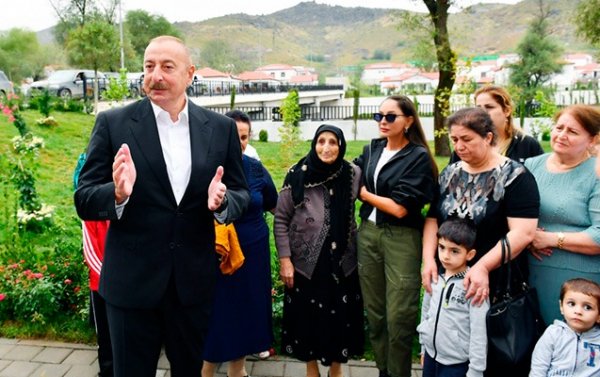 Laçindakı quruculuq işləri böyük sürətlə davam edir
