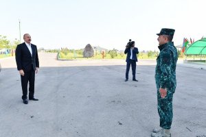 Elçin Quliyev İlham Əliyevə raport verdi - FOTOLAR