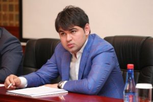 Dövlətin vergi borcunu ödəməyən Vəliyevlər 270 minə avtomobil alıb - Burası AZƏRBAYCANDIR!
