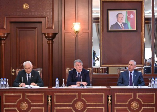 Milli Məclisdə Laçın yolundakı vəziyyət müzakirə edildi