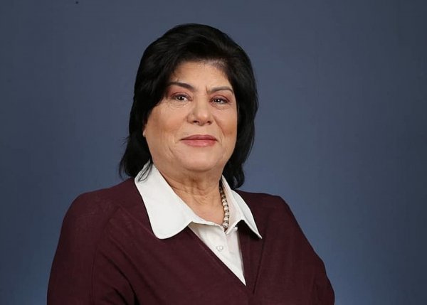 Flora Xəlilzadə "Şöhrət" ordeni ilə təltif olundu