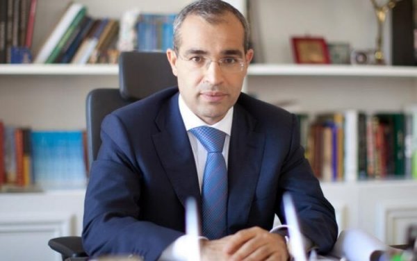 Mikayıl Cabbarovun adından TƏBİB rəhbərliyinə TƏZYİQ OLUNUR? - Mingəçevir MŞX-nin direktoru özbaşına qalıb?