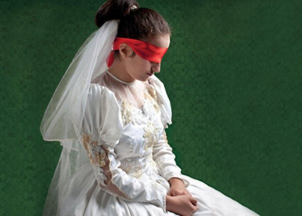 Beynəlxalq Qızlar Günü: Erkən nikahlarla bağlı vəziyyət ürəkaçan deyil...