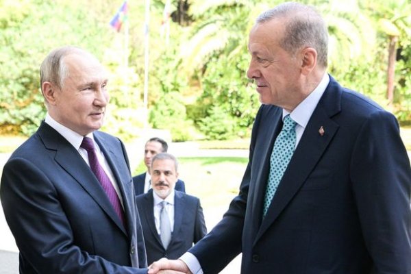 Ərdoğan-Putin danışıqları: Yaxın Şərq cəbhəsi üzrə sövdələşmə kanalları - TƏHLİL
