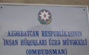 Ombudsman (Aparatı) niyə dövlət orqanlarına “əmioğluluq” edir?